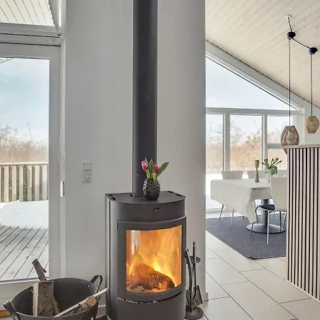 Asel - 4km From The Sea In Nw Jutland By Interhome